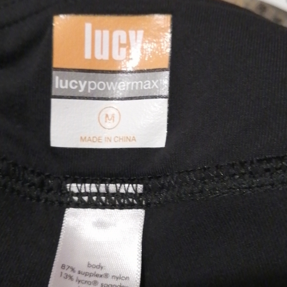 Lucy shorts - Picture 3 of 3